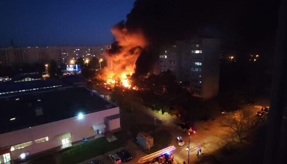 Пожар после падения самолета в Ейске ликвидирован