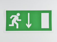 Знак E09 Указатель двери (правосторонний), 300х150