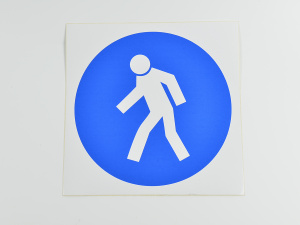 Знак M10 Проход здесь, 200х200