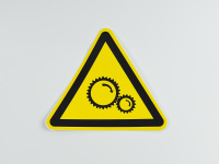 Знак W29 Осторожно. Возможно затягивание между вращающимися элементами, 200х200х200