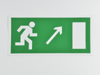 Знак E05 Направление к выходу направо вверх, 300х150