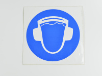 Знак M03 Работать в защитных наушниках, 200х200