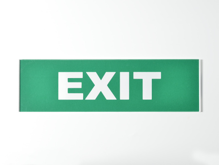 Сменное табло "Exit" (зеленый фон) для светильника Молния Сменное табло "Exit" (зеленый фон) для светильника Молния