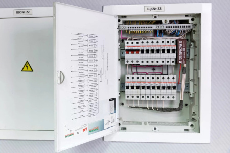 ГОАП Пиростраж 20 (защищ. объем 200 литров, 0,2куб./м, с креплением на DIN-рейку) генератор огнетушащего аэрозоля