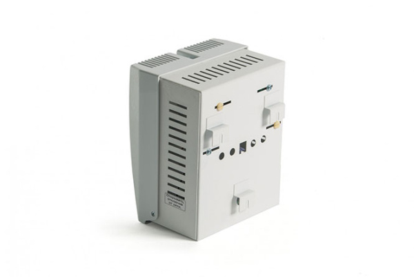 Скат-1200 М 12В, 2А, в режиме резерва до 3А, отсек под АКБ 1штх12В,7Ач источник питания Скат-1200 М 12В, 2А, в режиме резерва до 3А, отсек под АКБ 1штх12В,7Ач источник питания