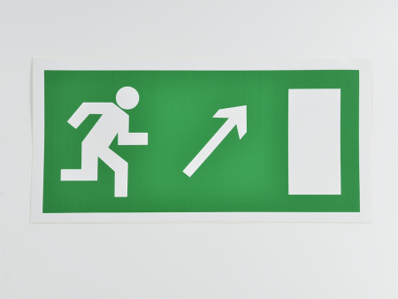 Знак E05 Направление к выходу направо вверх, 300х150