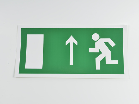 Знак E12 Направление к выходу прямо (слева), 300х150 Знак E12 Направление к выходу прямо (слева), 300х150