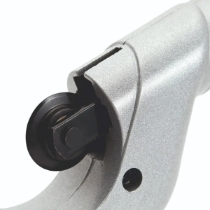 Труборез для гофрированной нержавеющей трубы СТ650 5-50 мм