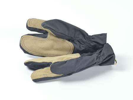 Перчатки пожарного трехпалые тканевые Номекс