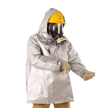 Плащ металлизированный комплекта защитной экипировки пожарного-добровольца (КЗЭПД) ШАНС-Д Плащ металлизированный комплекта защитной экипировки пожарного-добровольца (КЗЭПД) ШАНС-Д